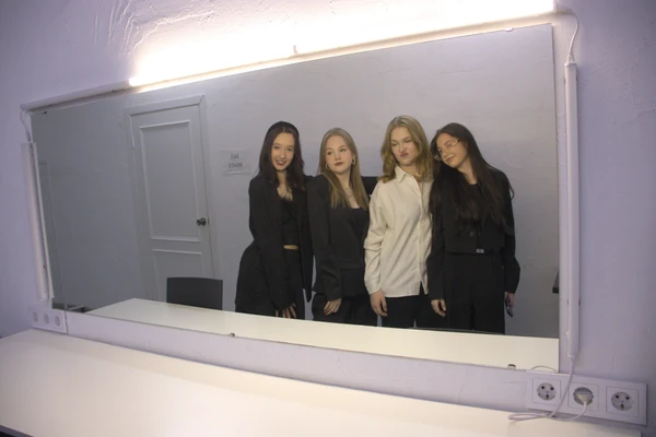 Фотосессия на выпускной фотоальбом 9 класс